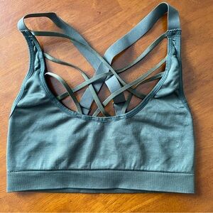 Victoria’s Secret Green Sports Bra with Criss-Cross Back and Wide Straps Medium